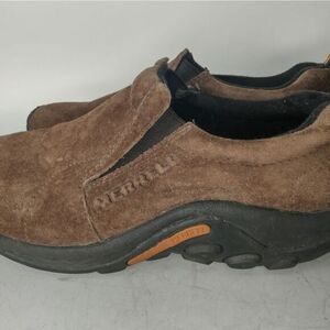 Preowned merell suede brown slip ONS women's‎ size 7